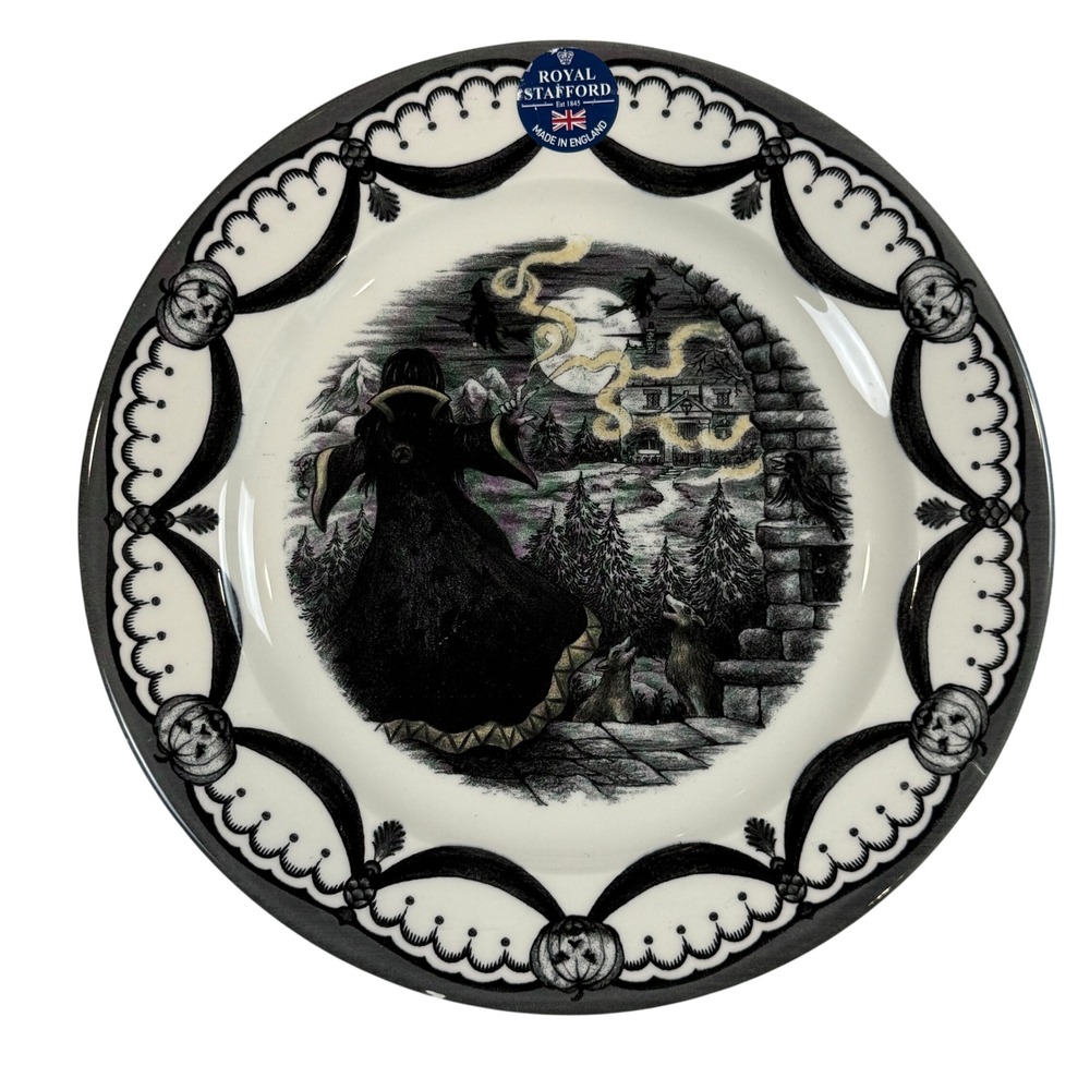 Royal Stafford Halloween Witch 8.5" Salad Plate Black White Jack-O-Lantern UK